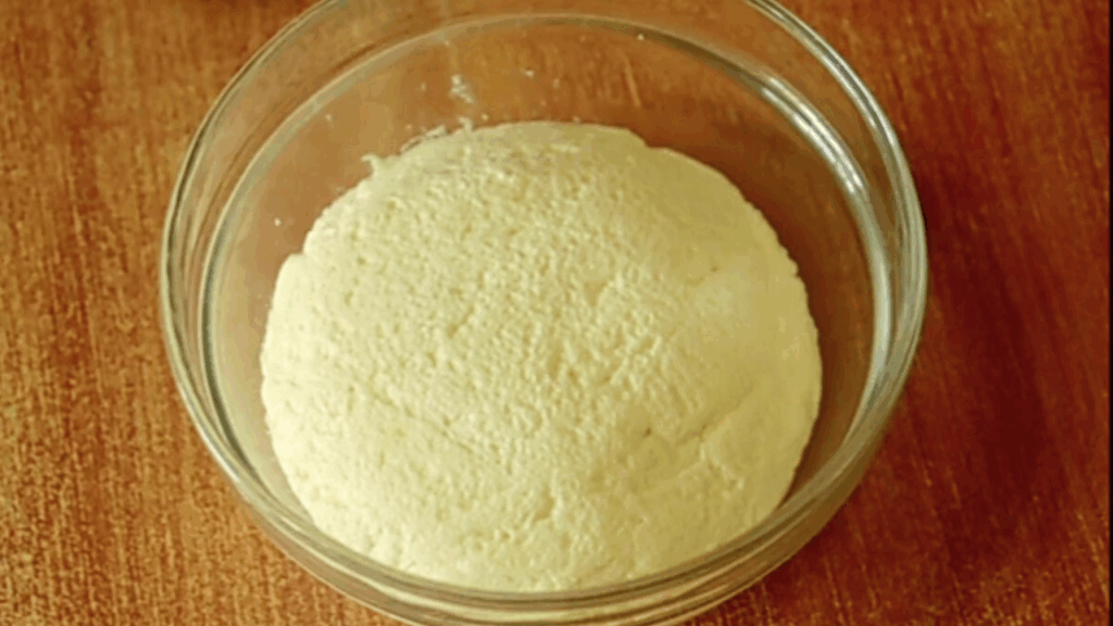 Homemade cream cheese