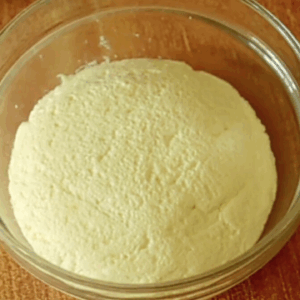 Homemade cream cheese