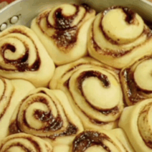Done Stovetop Sourdough Cinnamon Rolls