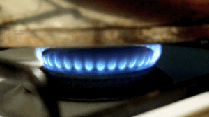 the lowest setting of the flame for baking the first 20 minutes